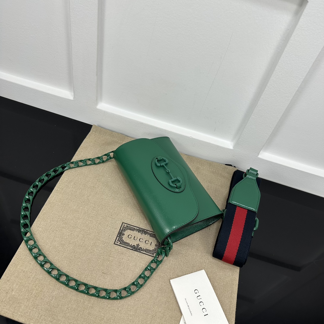 Gucci Satchel Bags